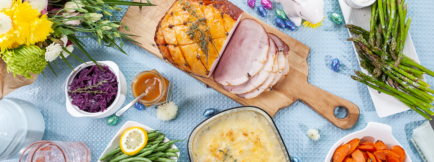 Denninger's glazed ham with scalloped potatoes, maple glazed carrots and red cabbage with apple.