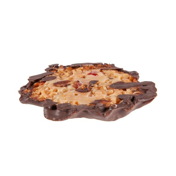 An all natural Norwegian style dessert consisting of toffee, almonds and dried fruit. A chewy caramel feel followed by chocolate sweetness.